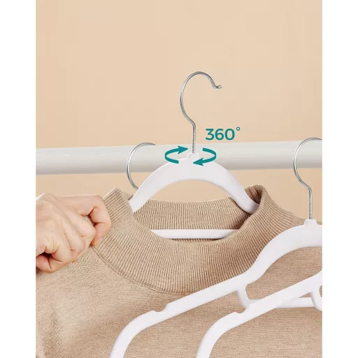 SONGMICS bársony vállfák, 50 darabos csomag, csúszásmentes ruhafogasok, 0,6 cm vastagságú,