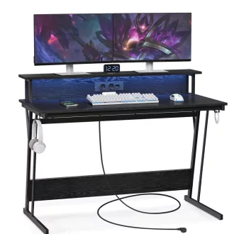 VASAGLE Gaming Asztal LED világítással és hálózati csatlakozóval, Gamer Asztal,